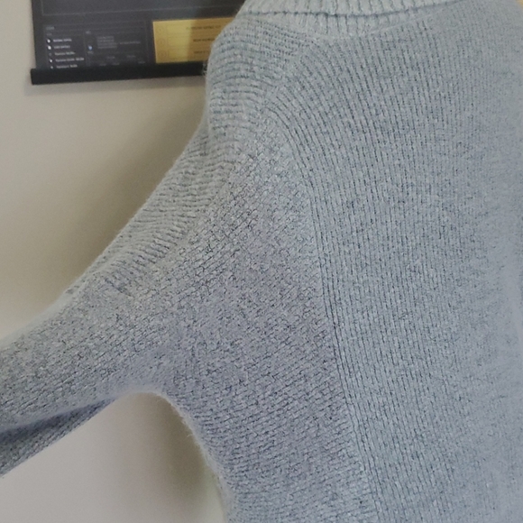 Super soft sweater - Picture 3 of 7
